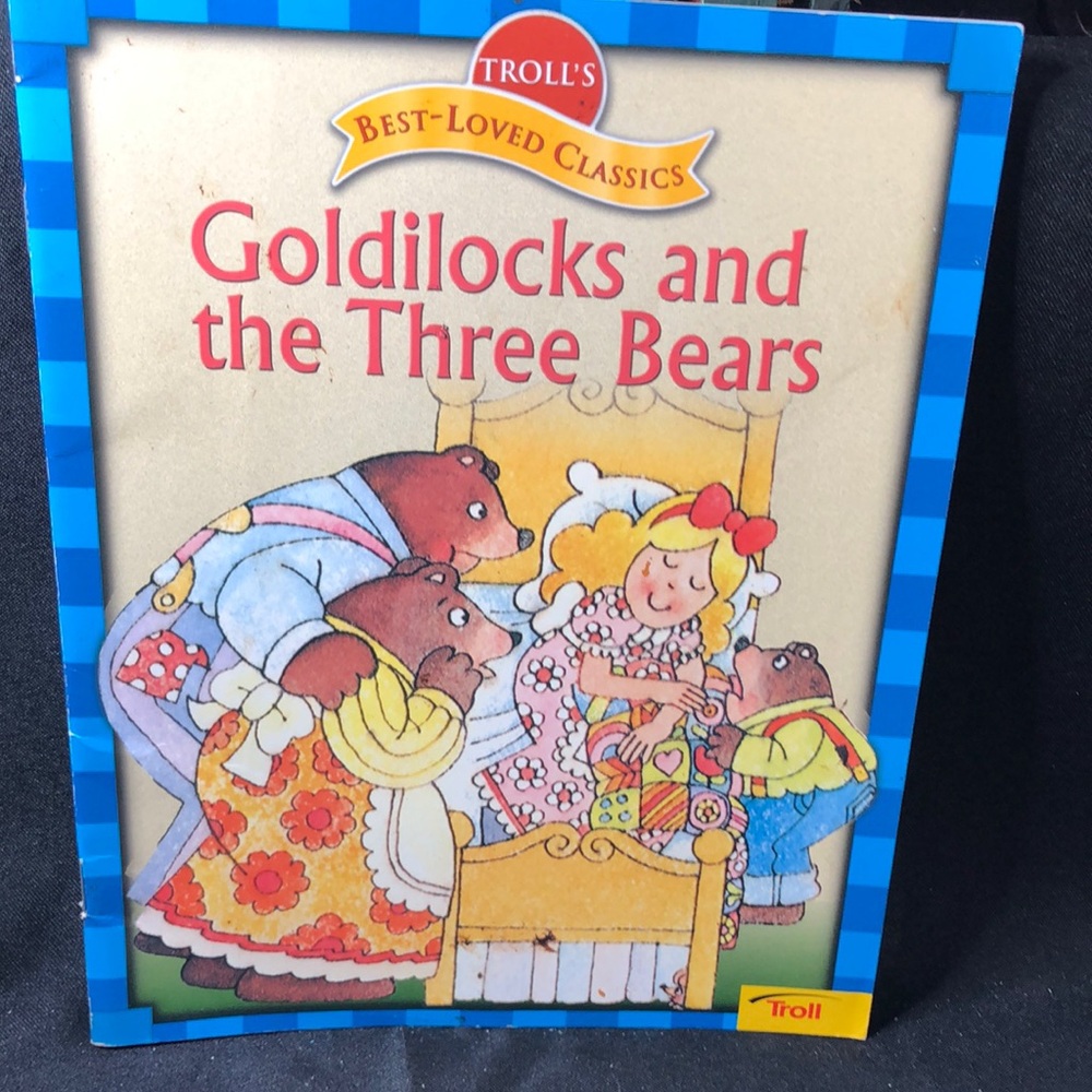 Trolls Goldilocks and the Three Bears Book - Multicolor